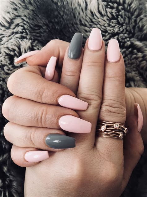 grey pink nail designs